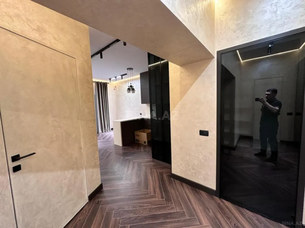 Satılır 2 otaqlı mənzil 70 m²