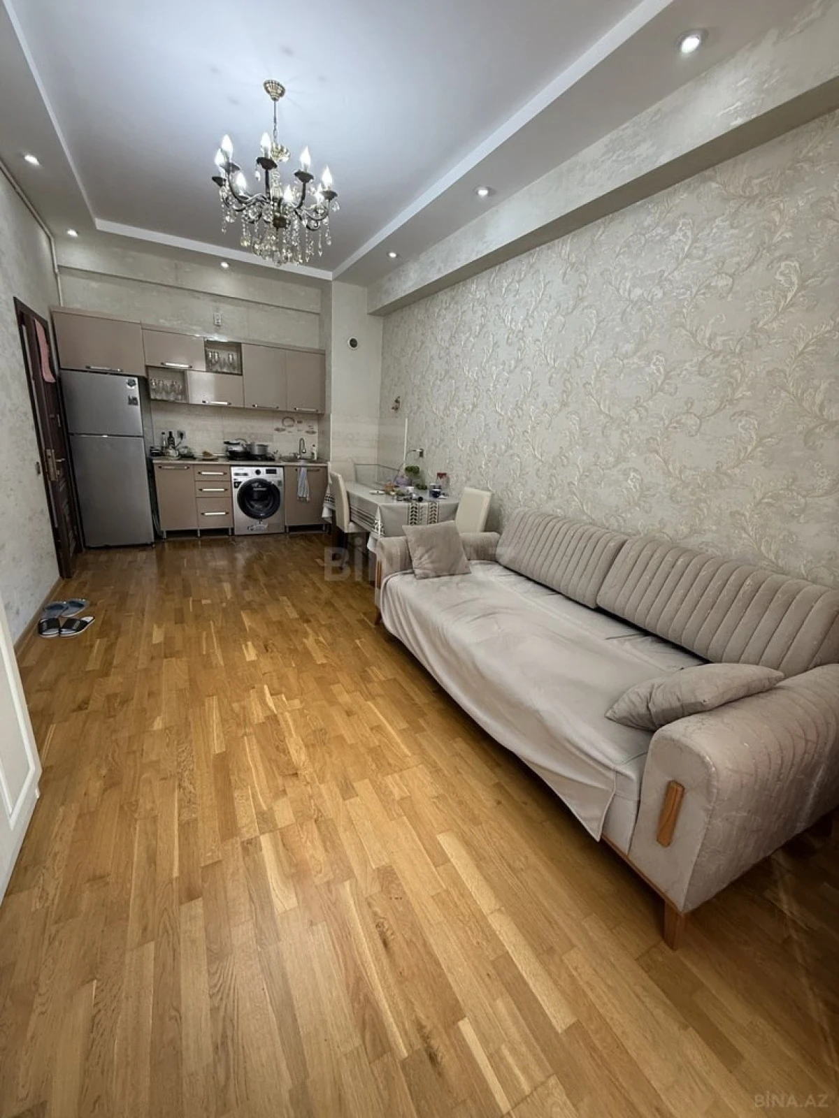 Satılır 2 otaqlı mənzil 48 m²