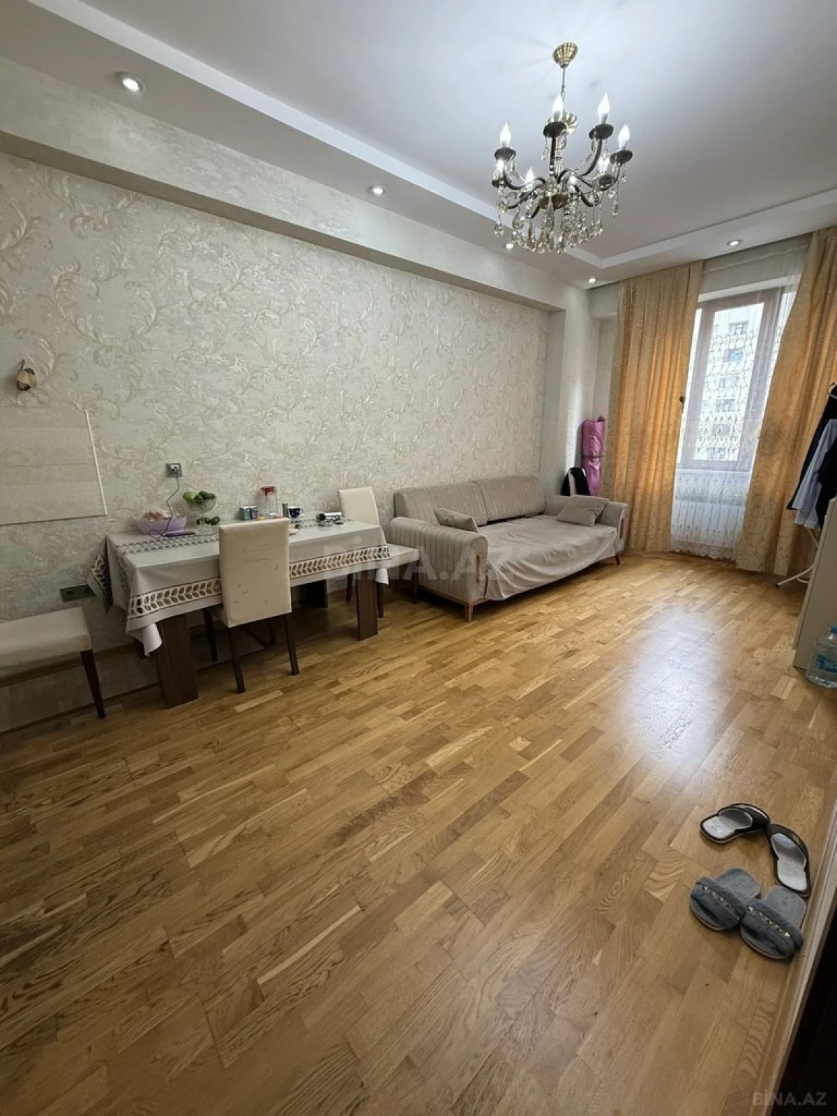 Satılır 2 otaqlı mənzil 48 m²