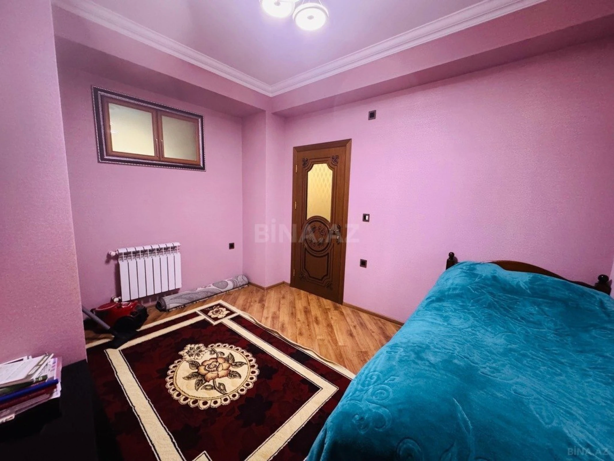 Satılır 4 otaqlı mənzil 139 m²