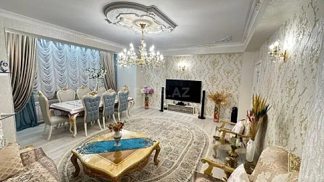 Satılır 4 otaqlı mənzil 160 m²