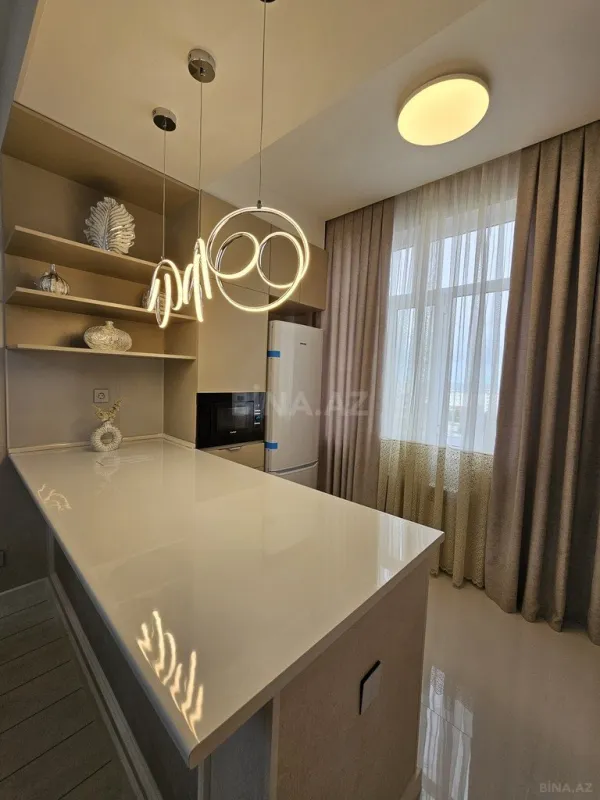 Satılır 2 otaqlı mənzil 66 m²
