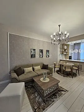 Satılır 2 otaqlı mənzil 66 m²