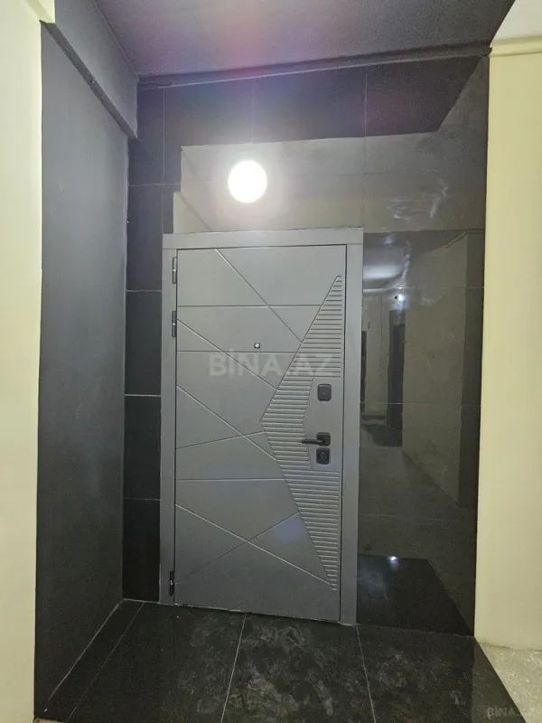 Satılır 2 otaqlı mənzil 66 m²