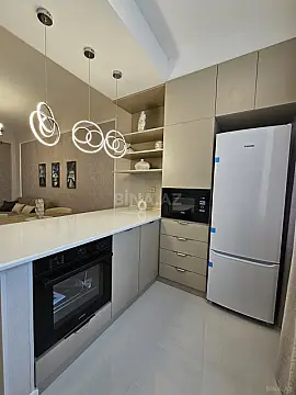Satılır 2 otaqlı mənzil 66 m²