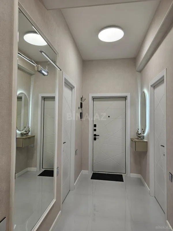 Satılır 2 otaqlı mənzil 66 m²