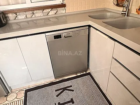 Satılır 3 otaqlı mənzil 67 m²