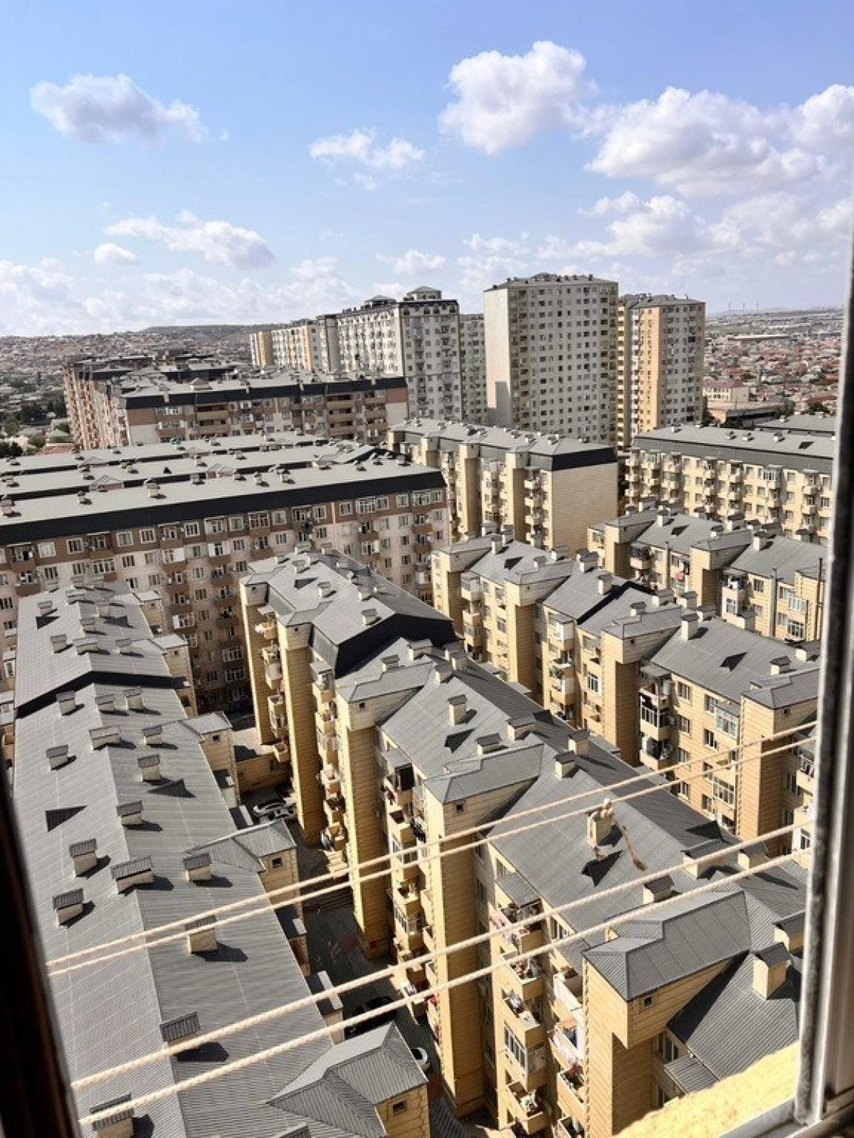 Satılır 3 otaqlı mənzil 67 m²