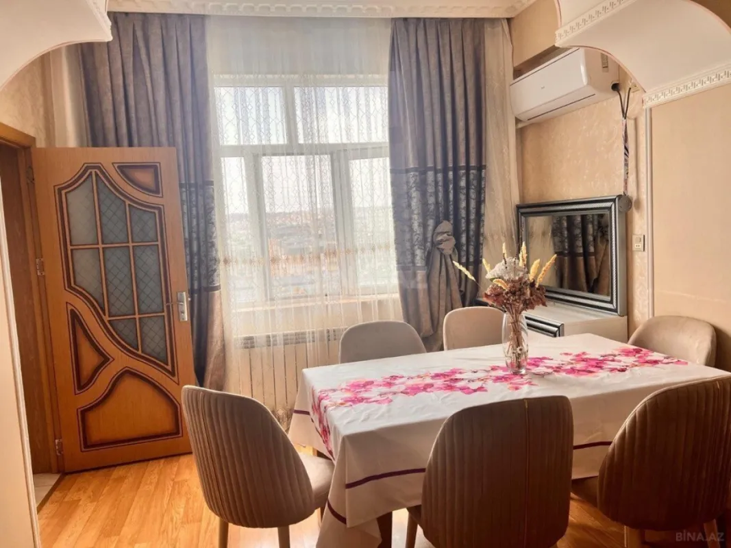Satılır 3 otaqlı mənzil 67 m²