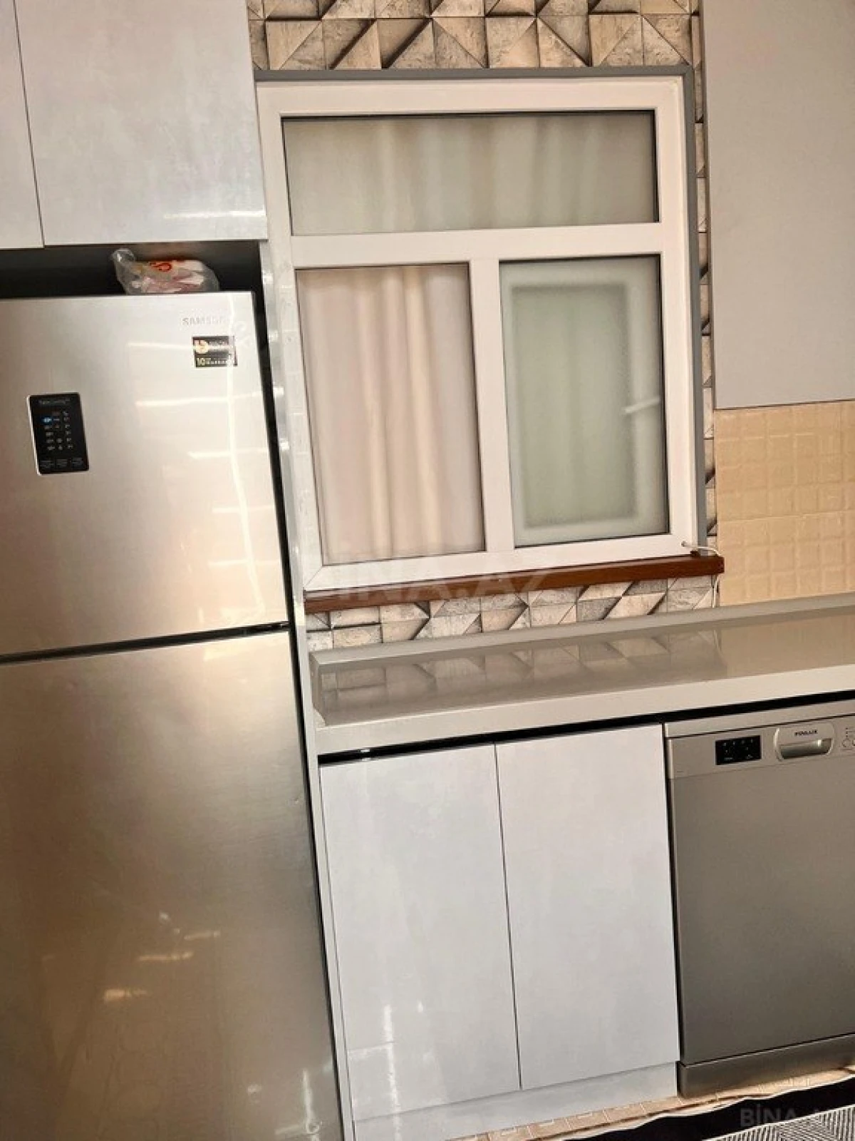 Satılır 3 otaqlı mənzil 67 m²