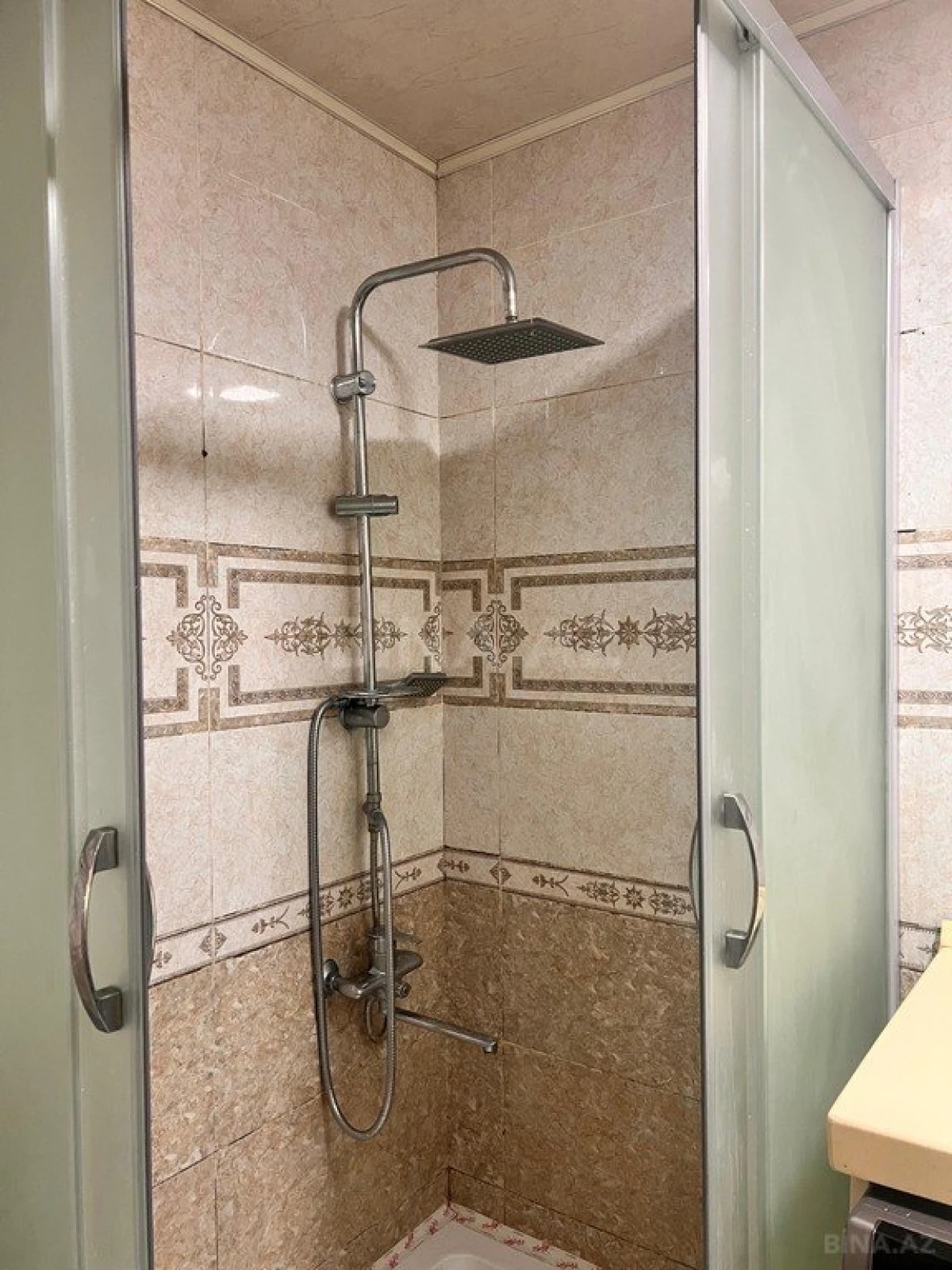 Satılır 3 otaqlı mənzil 67 m²