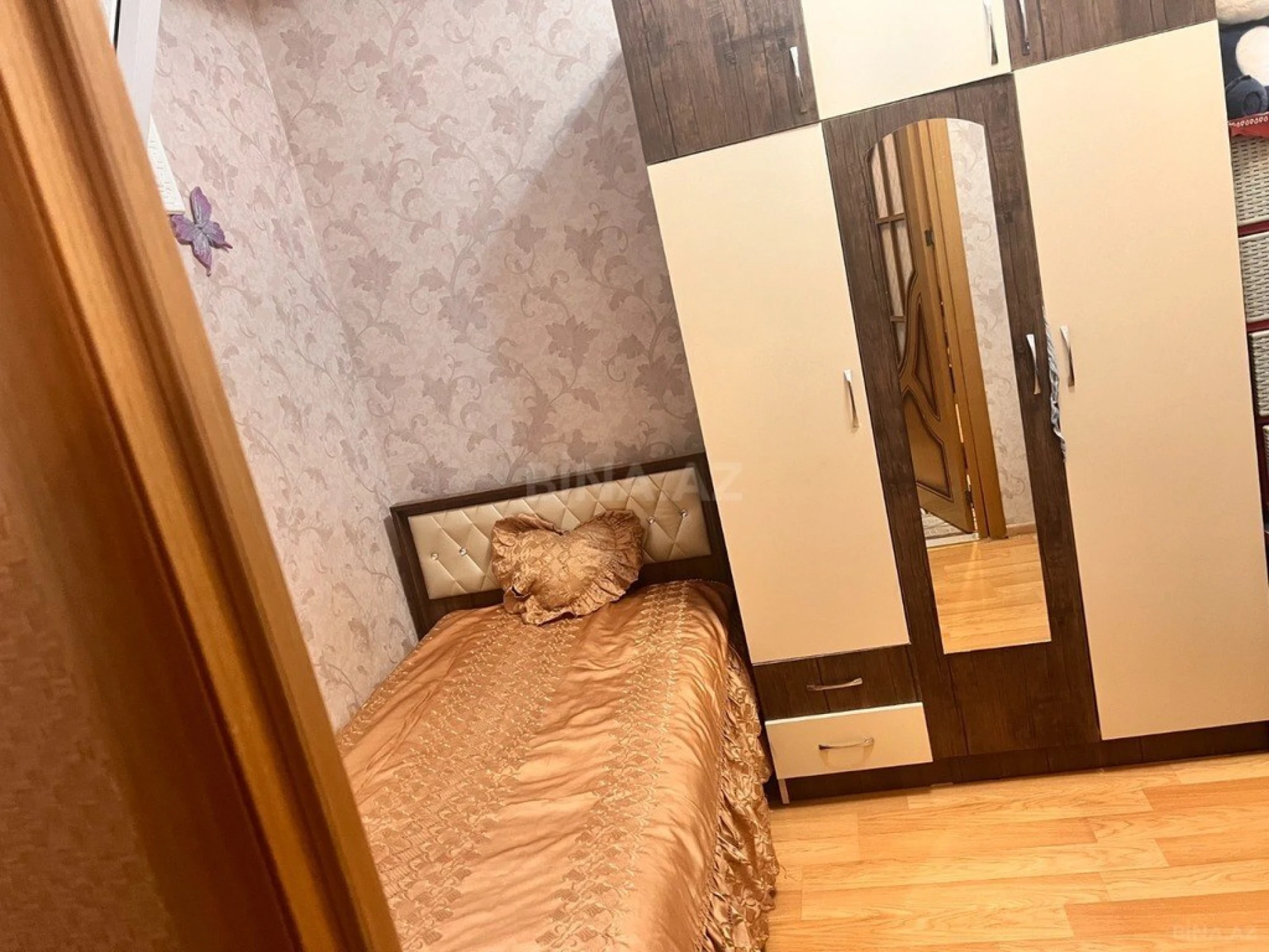 Satılır 3 otaqlı mənzil 67 m²