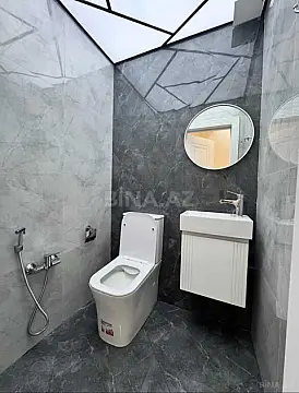 Satılır 2 otaqlı mənzil 75 m²