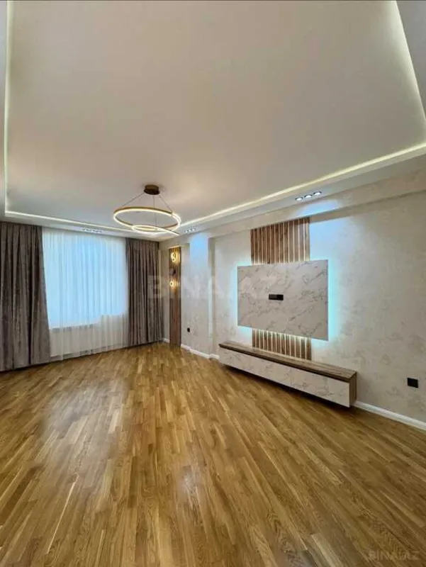 Satılır 2 otaqlı mənzil 75 m²