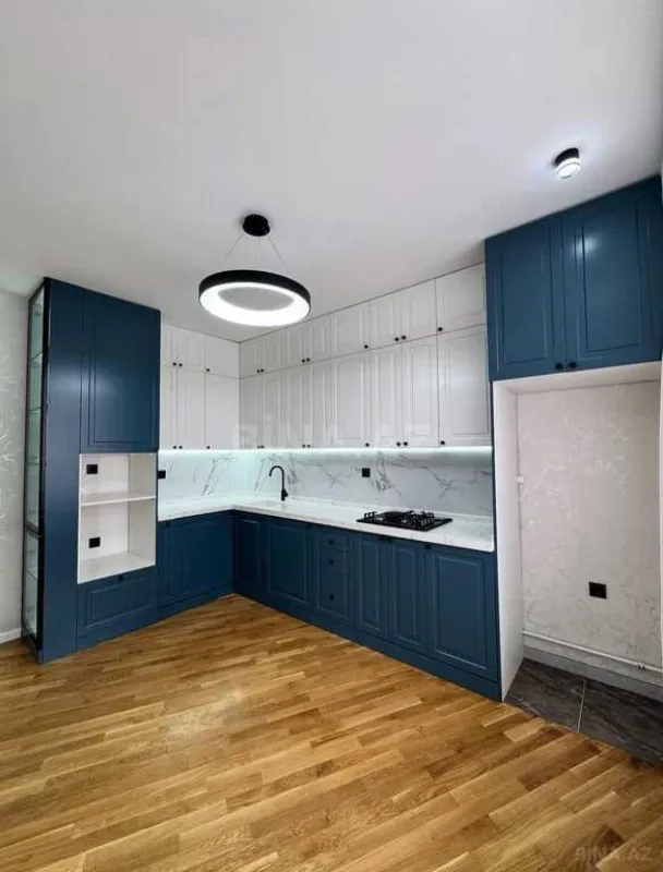 Satılır 2 otaqlı mənzil 75 m²