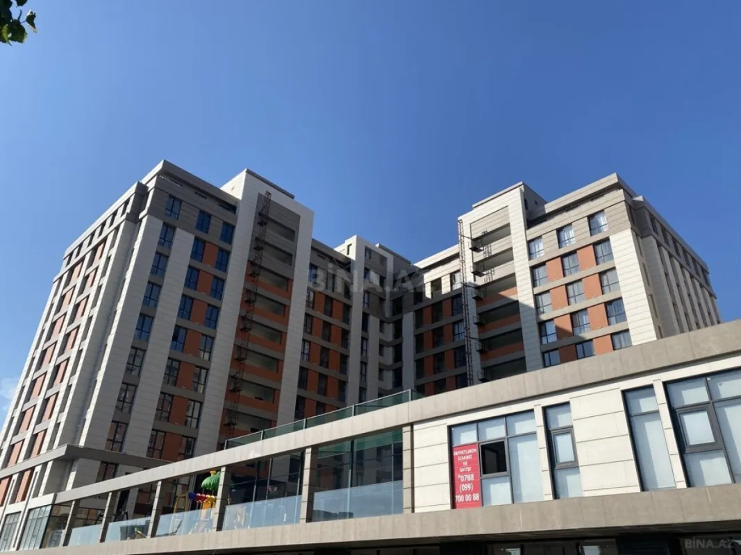 Satılır 3 otaqlı mənzil 111 m²