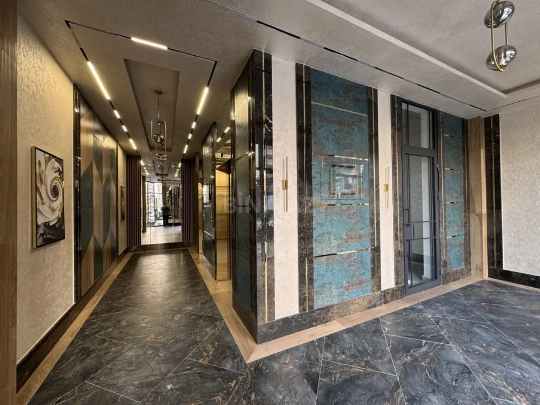 Satılır 3 otaqlı mənzil 111 m²