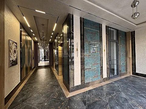 Satılır 3 otaqlı mənzil 111 m²