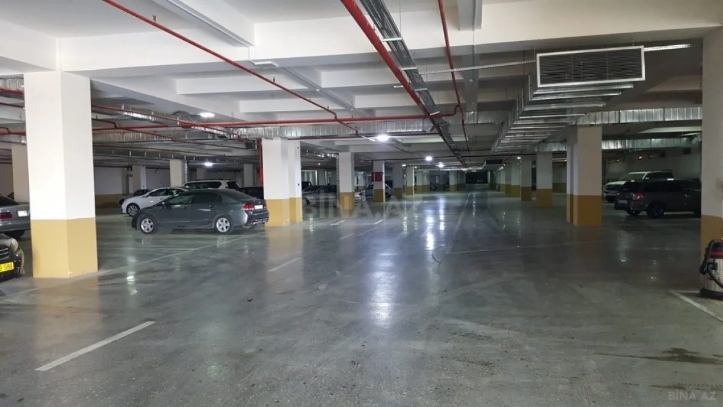 Satılır 3 otaqlı mənzil 94 m²