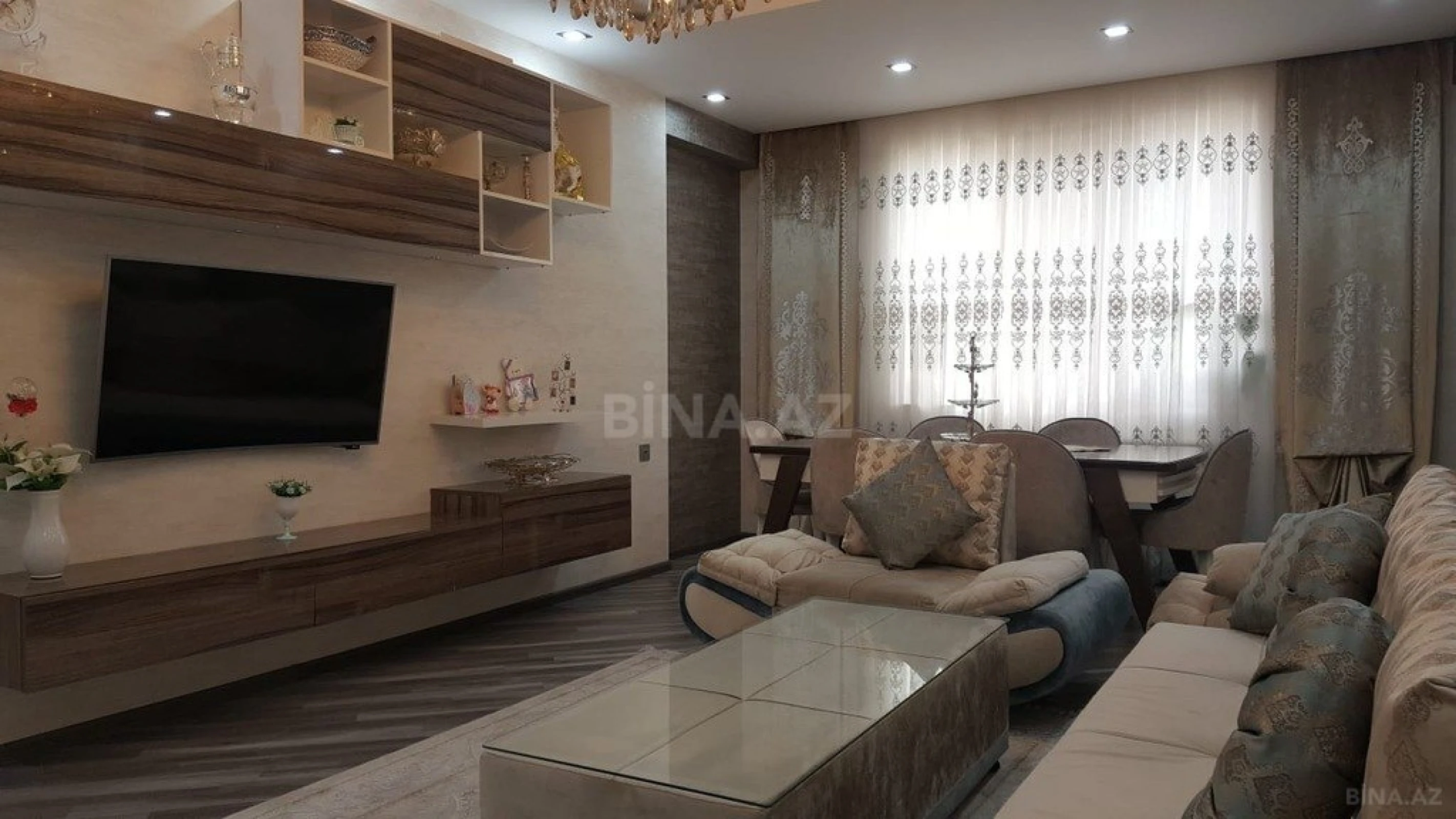 Satılır 3 otaqlı mənzil 94 m²