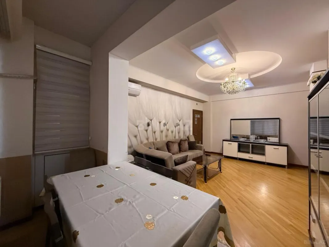 Satılır 3 otaqlı mənzil 103 m²
