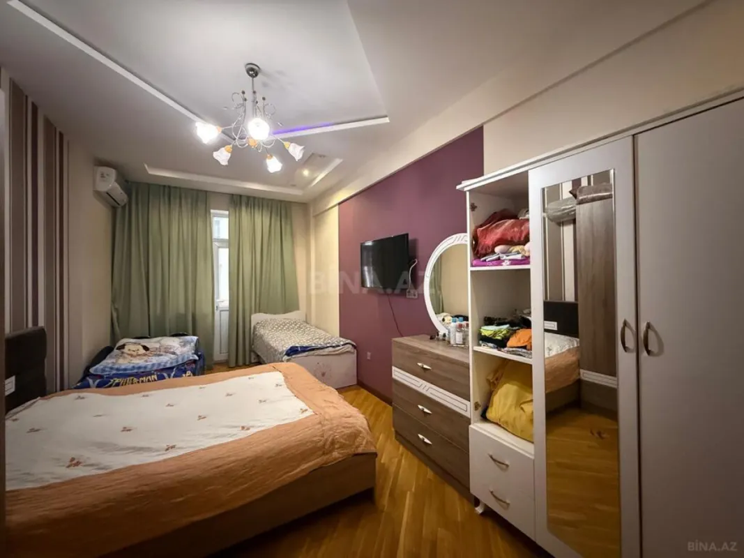 Satılır 3 otaqlı mənzil 103 m²