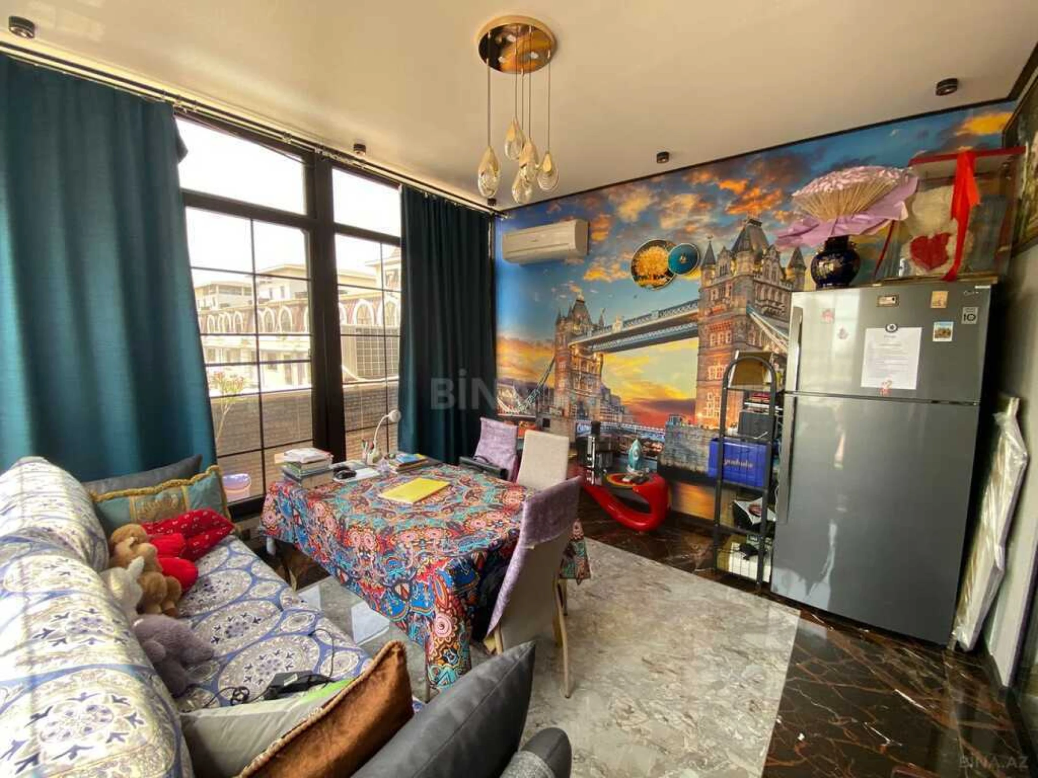 Satılır 3 otaqlı mənzil 140 m²