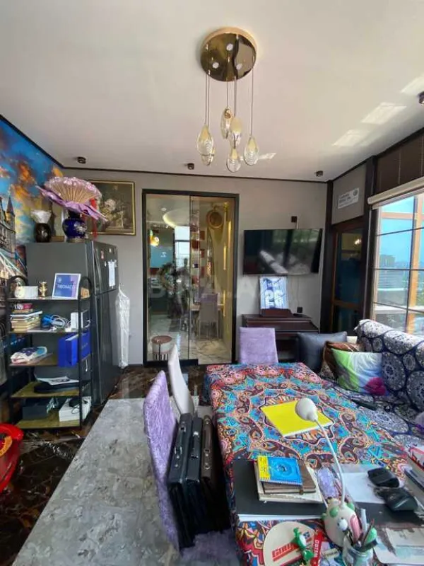 Satılır 3 otaqlı mənzil 140 m²