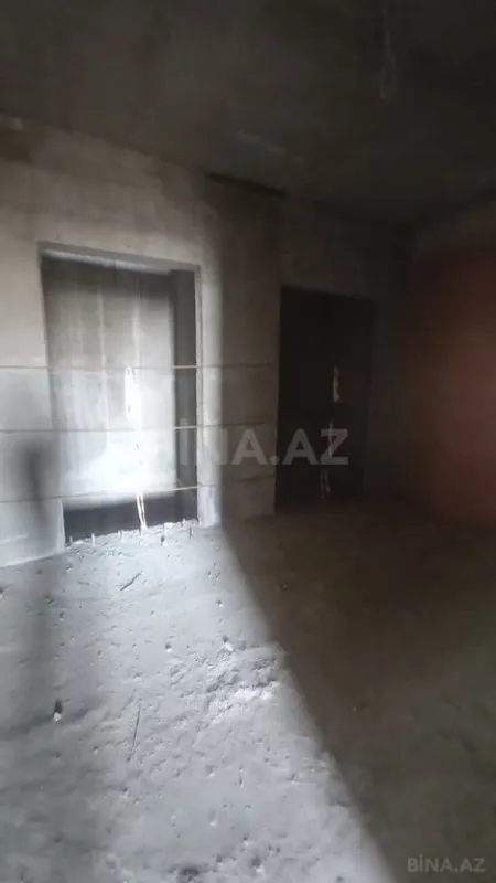 Satılır 3 otaqlı mənzil 112 m²