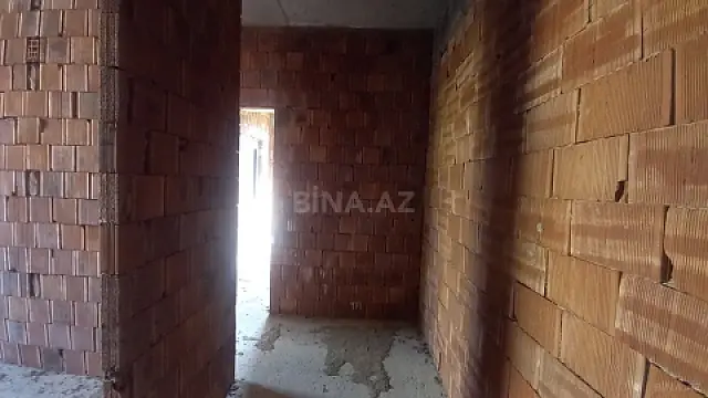 Satılır 3 otaqlı mənzil 112 m²