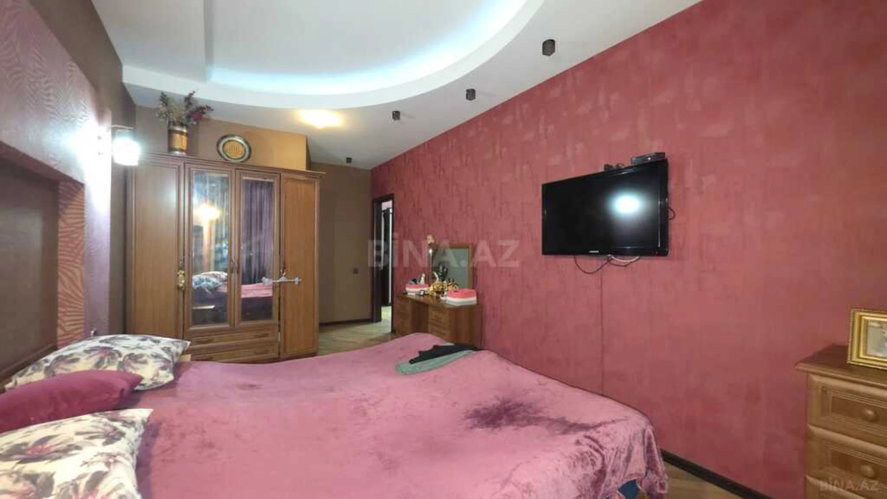 Satılır 2 otaqlı mənzil 86 m²