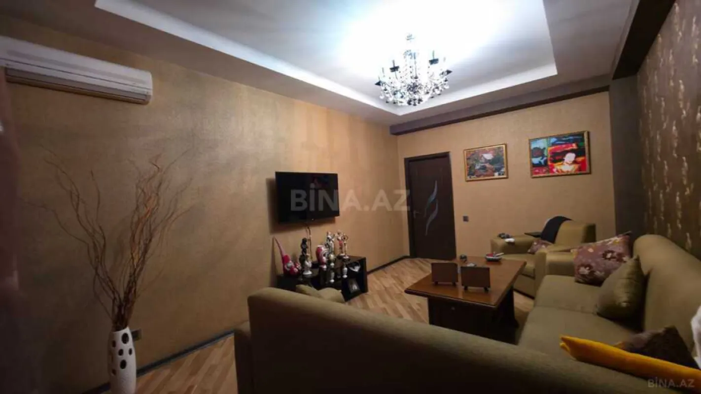 Satılır 2 otaqlı mənzil 86 m²