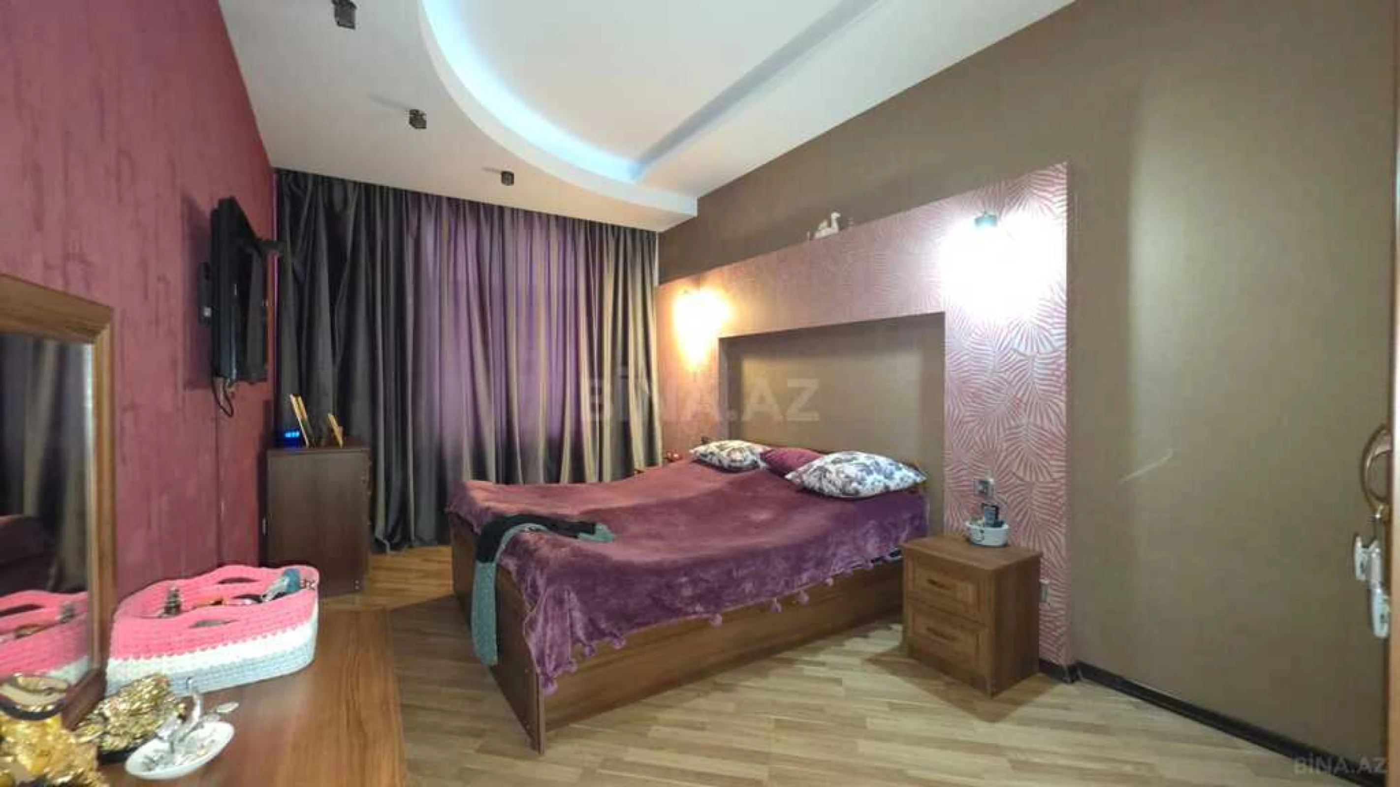 Satılır 2 otaqlı mənzil 86 m²