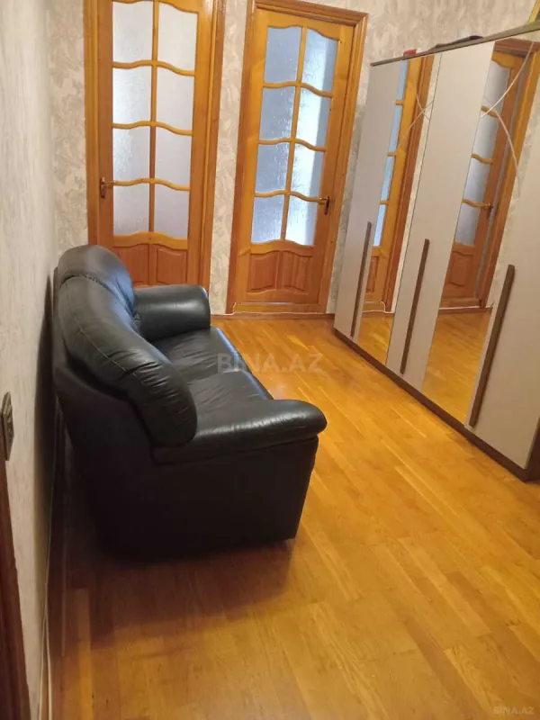 Kirayə verilir 4 otaqlı mənzil 100 m²