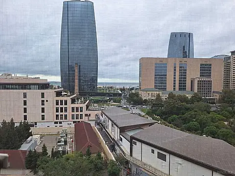 Satılır 3 otaqlı mənzil 90 m² — Bakı 3 otaq 90.00 m²