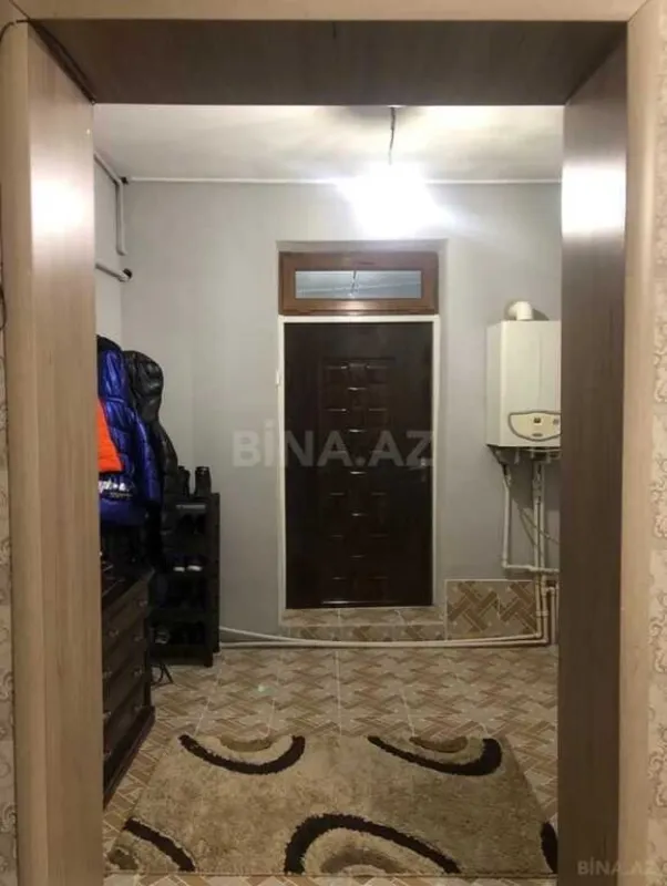 Satılır 7 otaqlı həyət evi 200 m²