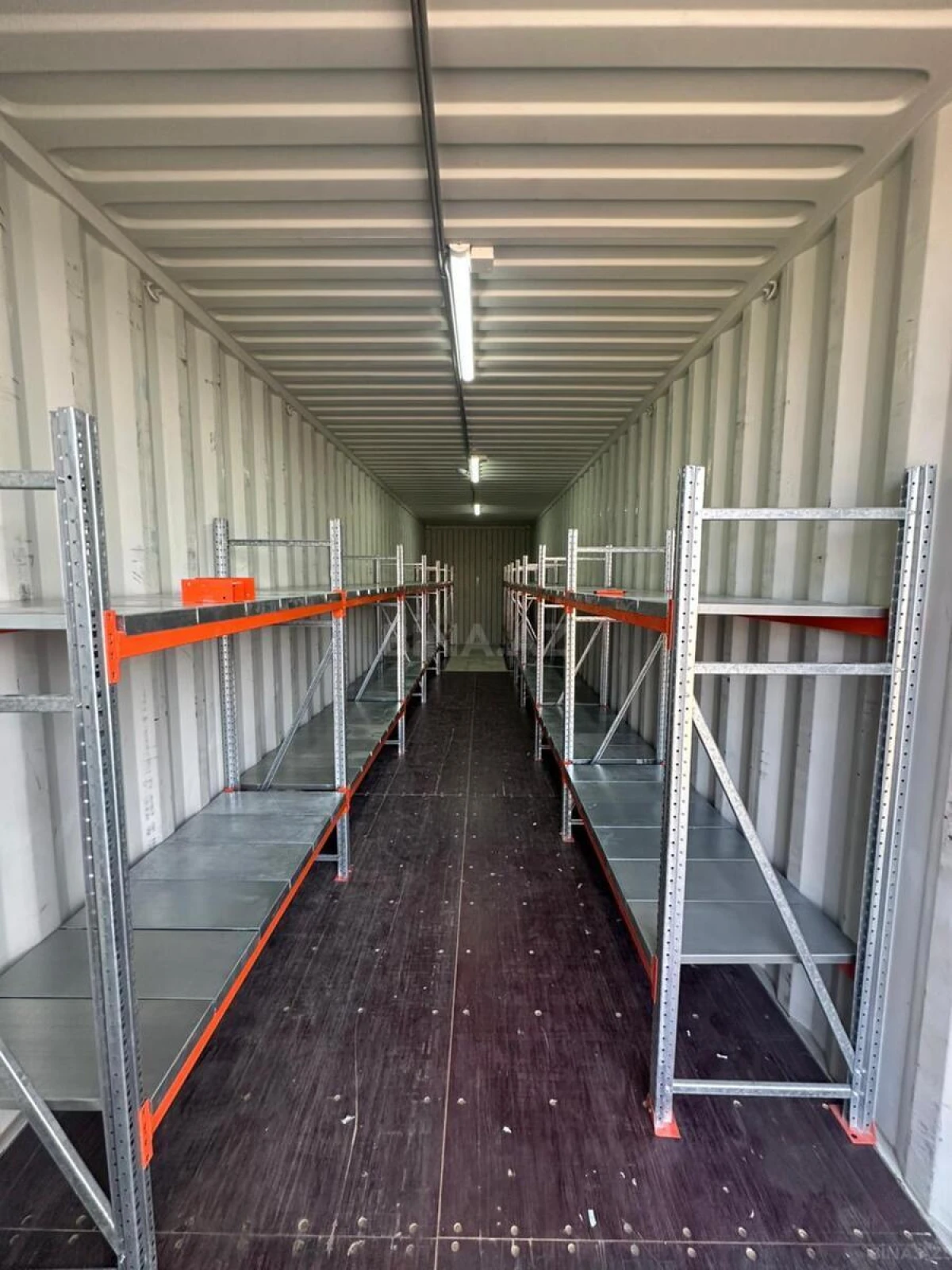 Kirayə verilir obyekt 30 m²