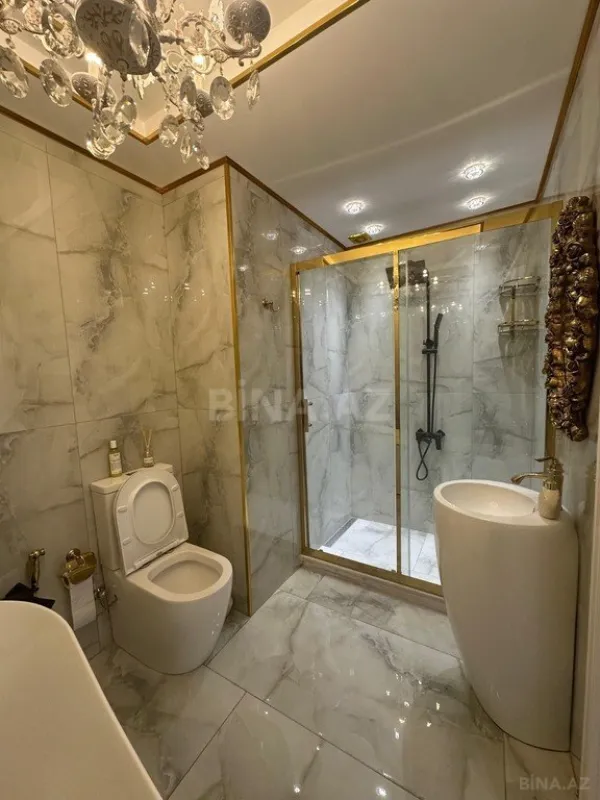 Kirayə verilir 3 otaqlı mənzil 110 m²