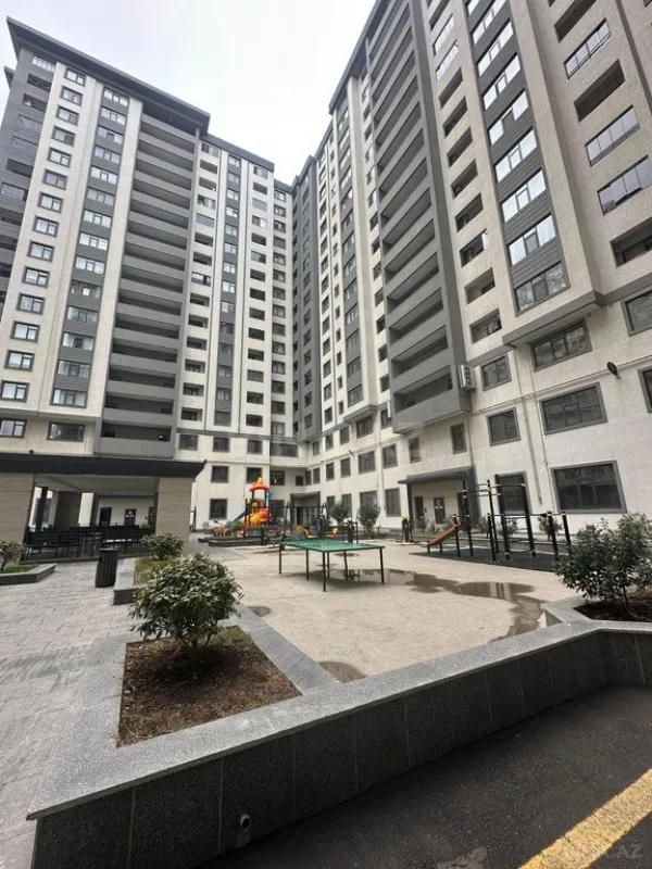 Kirayə verilir 3 otaqlı mənzil 110 m²