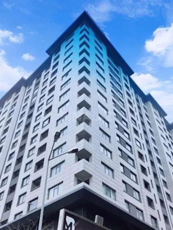 Kirayə verilir 3 otaqlı mənzil 110 m²