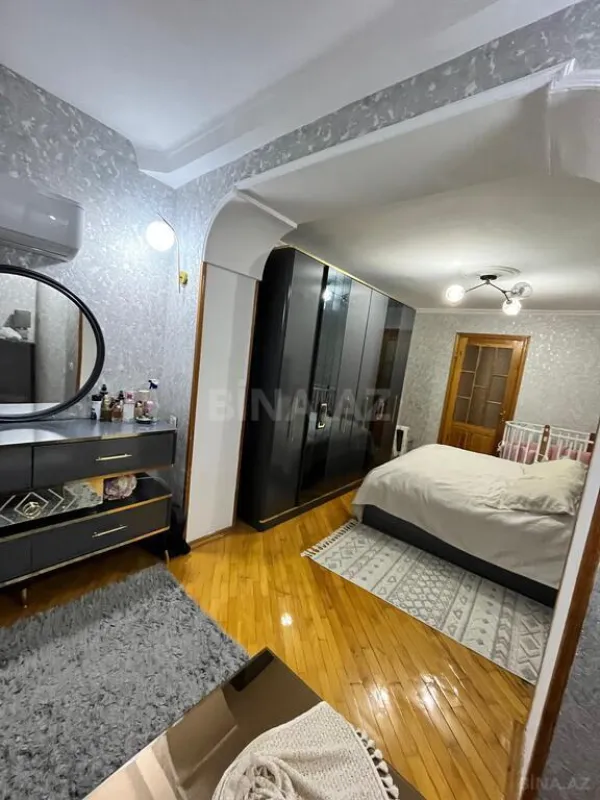 Satılır 3 otaqlı mənzil 80 m²