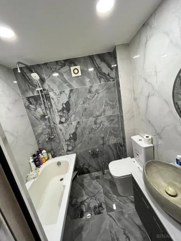 Satılır 3 otaqlı mənzil 80 m²