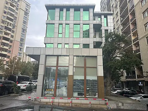 Kirayə verilir 4 otaqlı ofis 90 m²