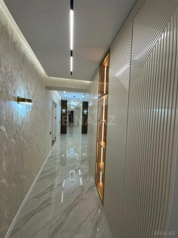 Satılır 3 otaqlı mənzil 120 m²