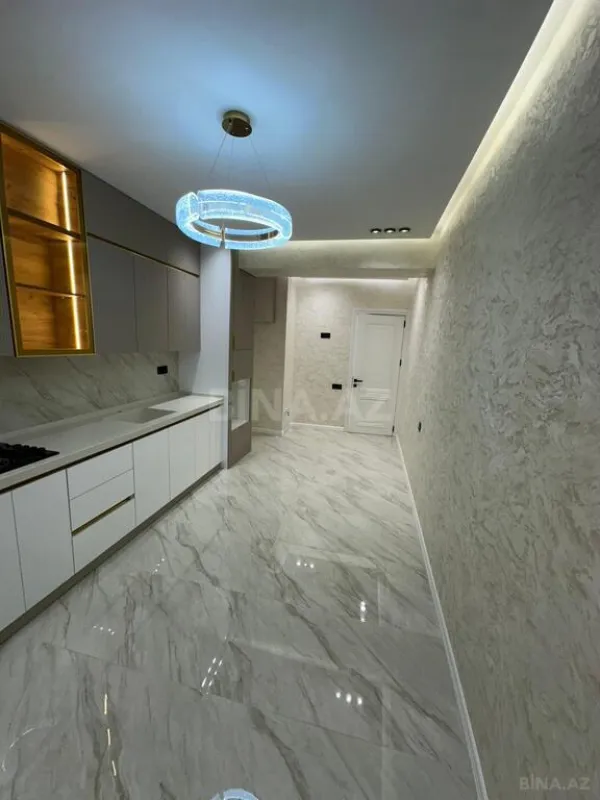 Satılır 3 otaqlı mənzil 120 m²