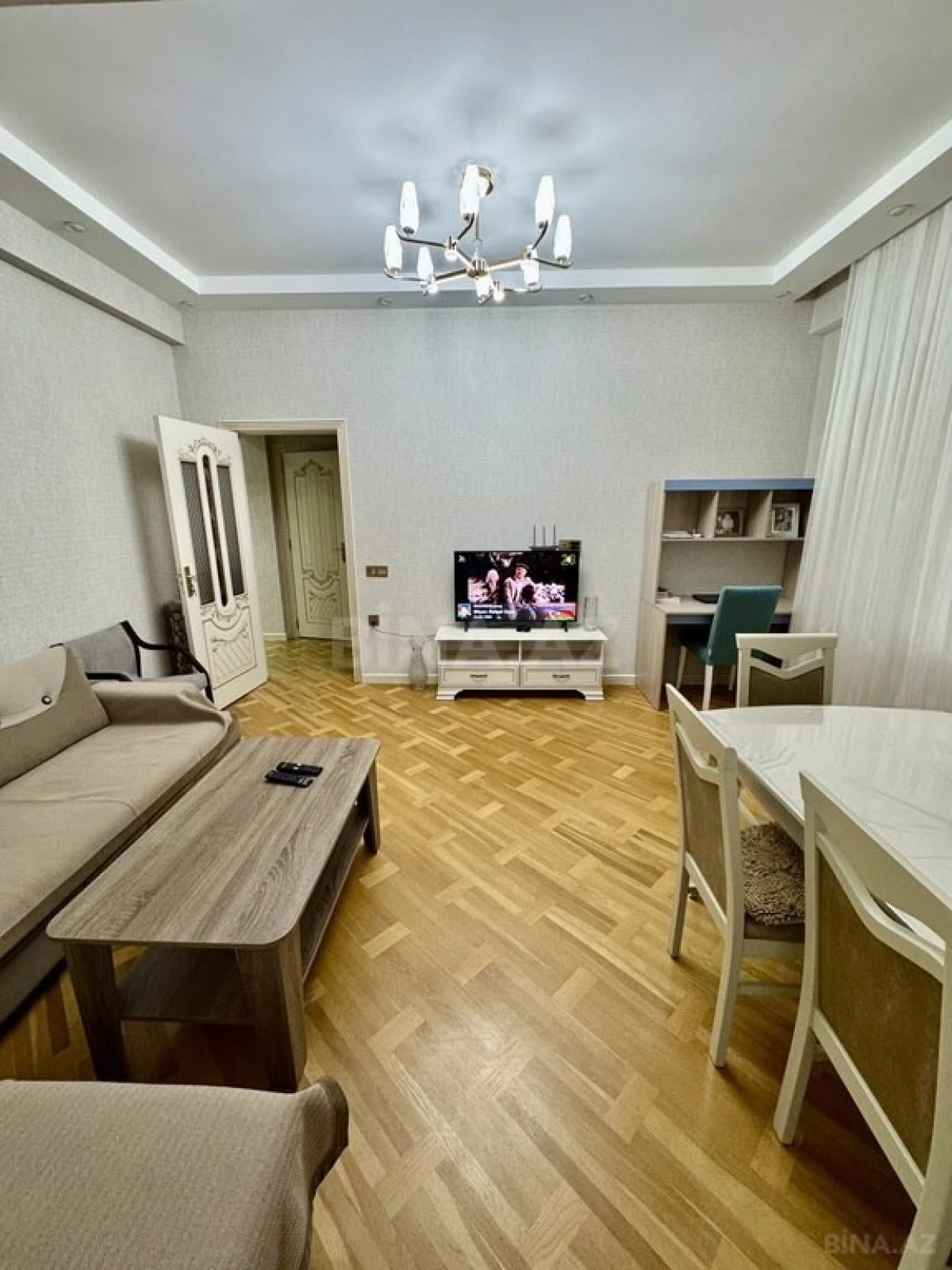 Satılır 2 otaqlı mənzil 78 m²