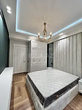 Satılır 2 otaqlı mənzil 70 m²