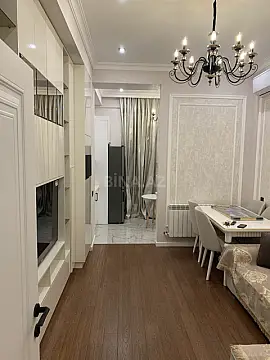 Satılır 2 otaqlı mənzil 68 m²