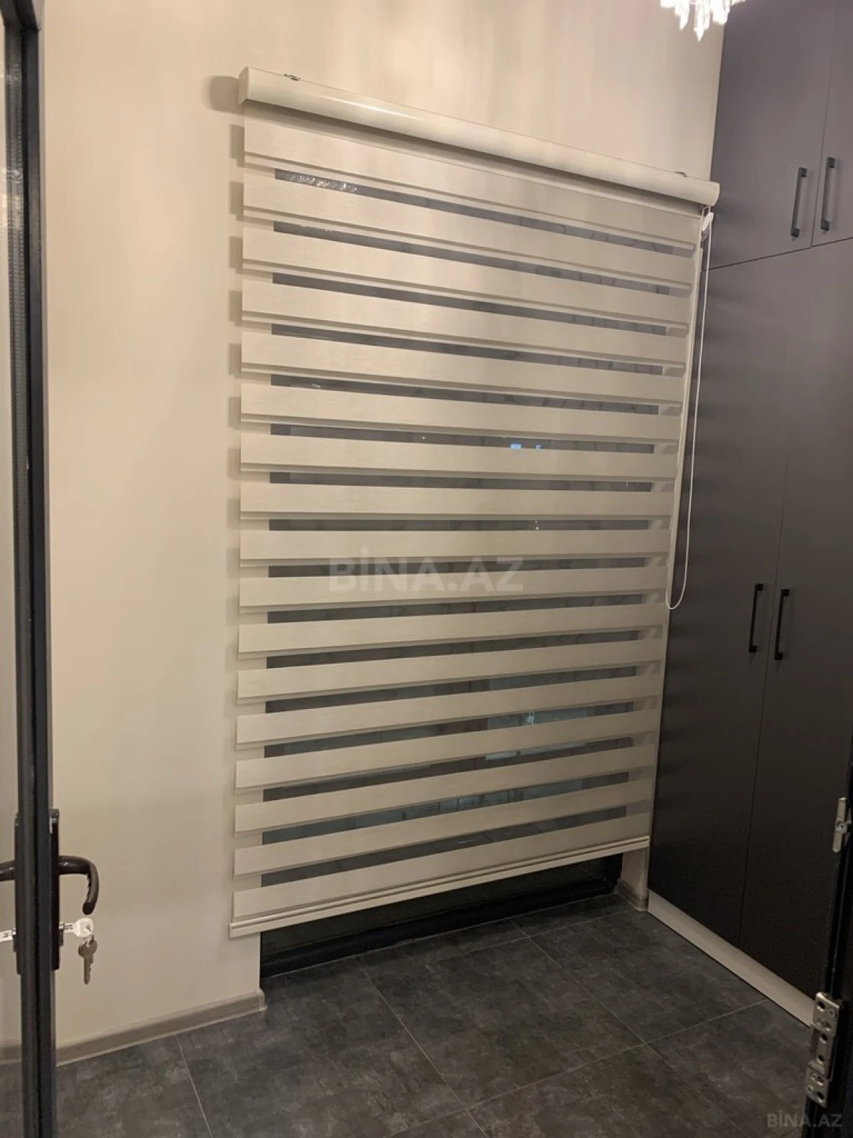 Satılır 2 otaqlı mənzil 68 m²