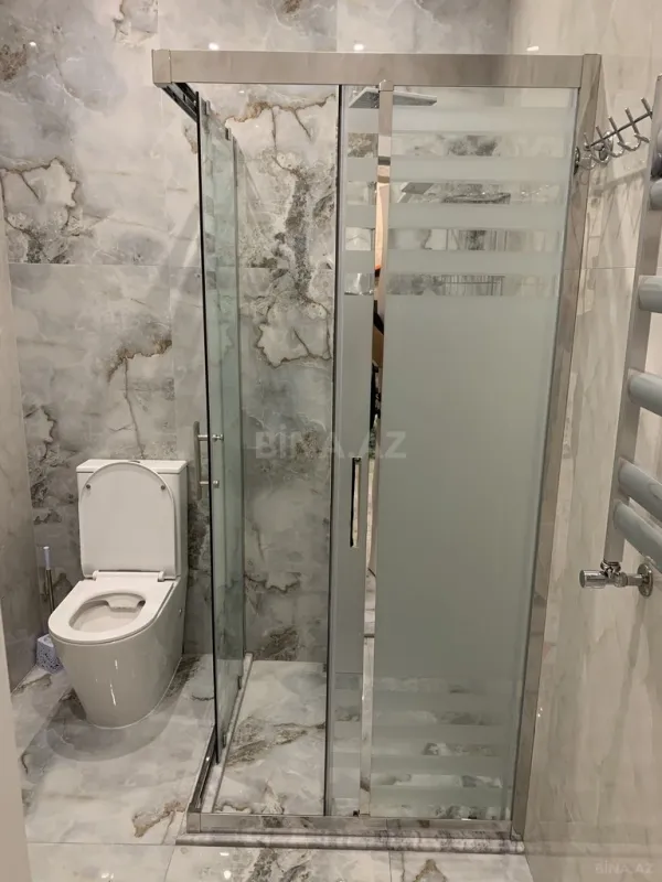 Satılır 2 otaqlı mənzil 68 m²